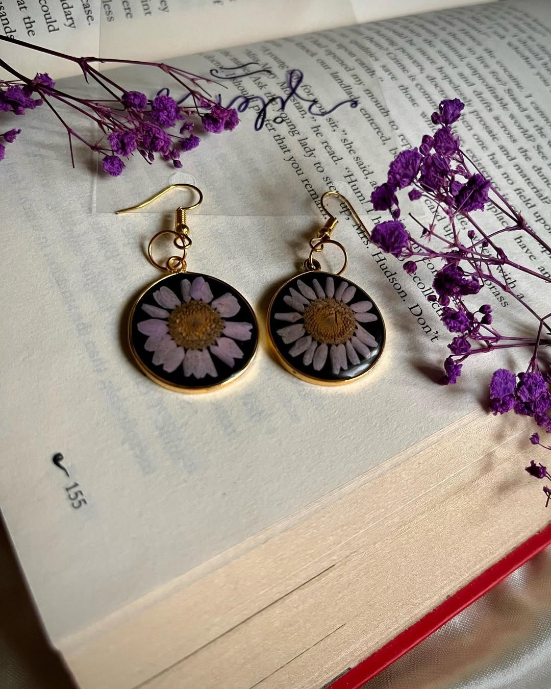 Handmade Preserved Flower Jewelry ✨