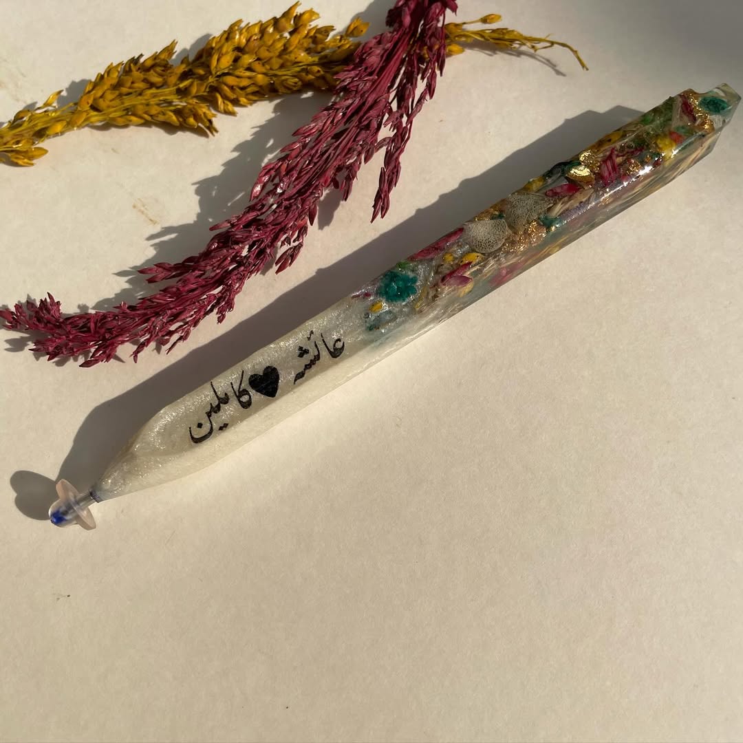 Elegant Bloom Resin Pen