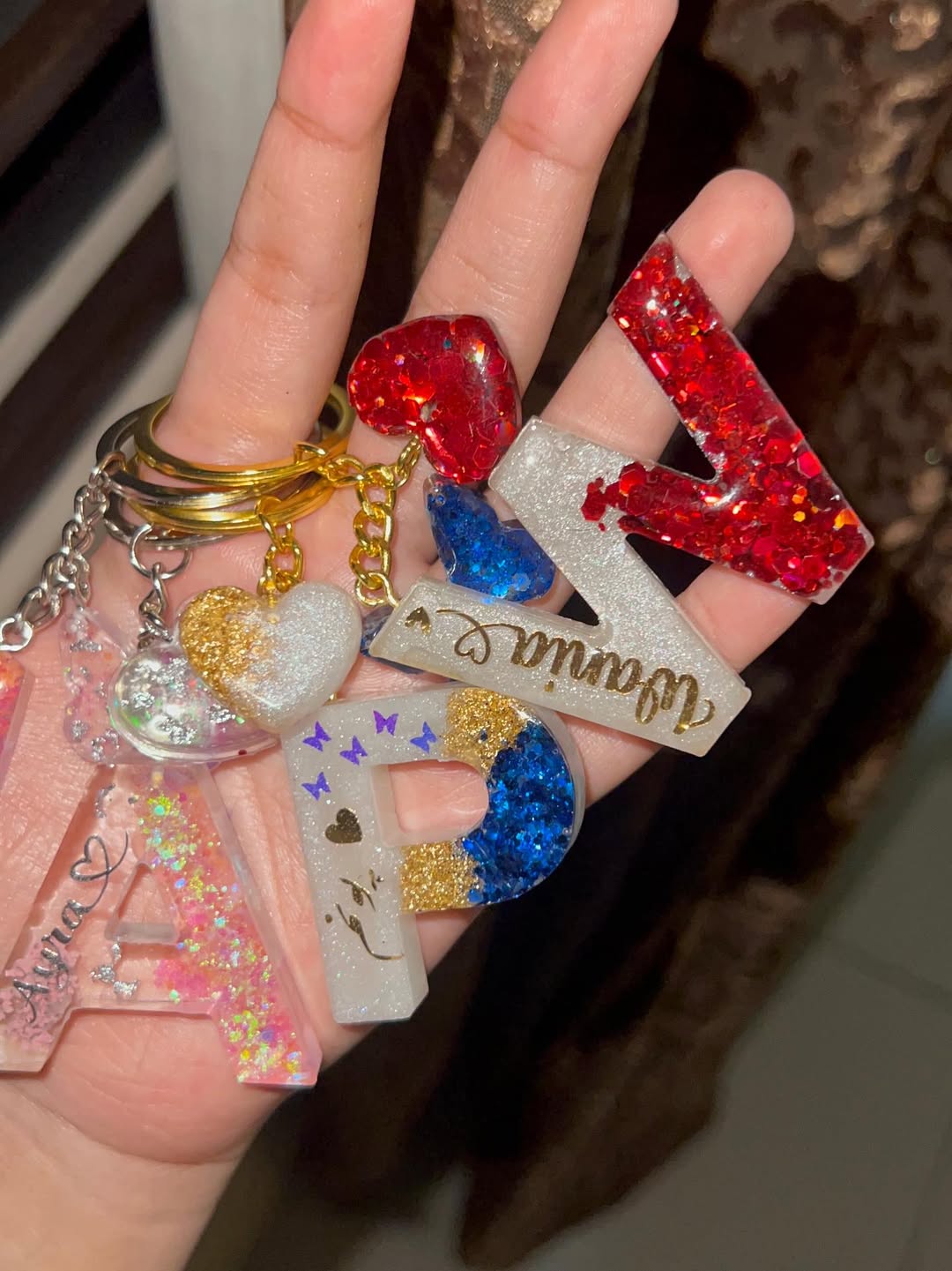 ✨ Personalized Alphabet Resin Keychain – Custom Initial Charm Gift
